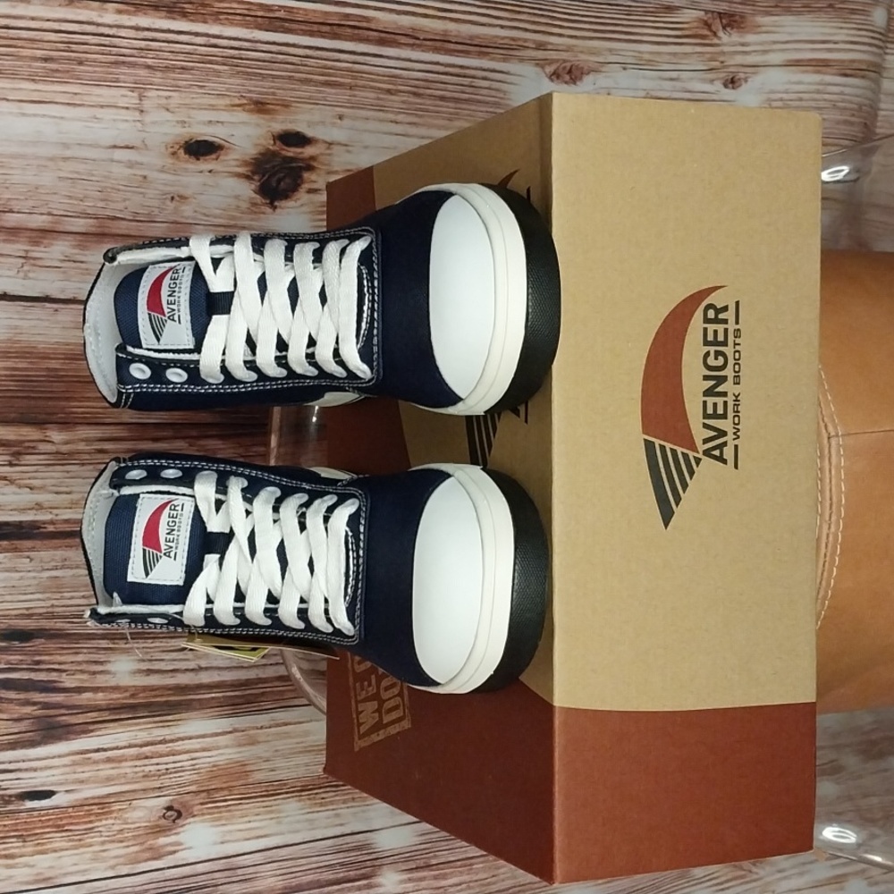 Avenger women's work boots